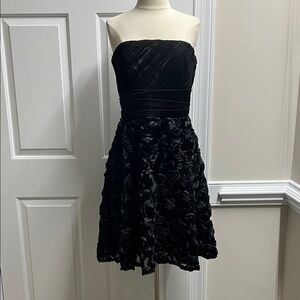 White House Black Market Black Strapless Dress size 10 346